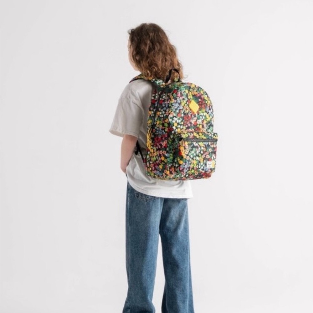 NWT Herschel Supply Co. X LEGO Heritage Youth Backpack - Picture 2 of 6